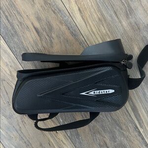 Black phone Bag for electric or regular bike